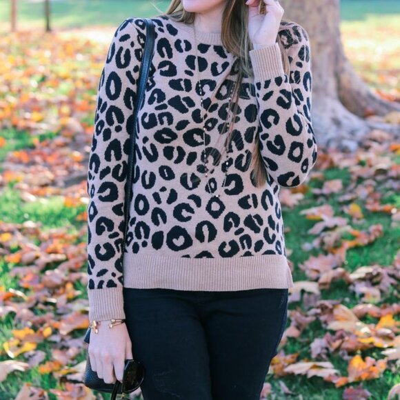 Merona Sweater Women's Animal Print Leopard Crewneck - Picture 8 of 8